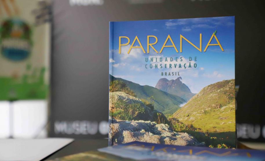 MON se transforma na casa da "muda 10 milhões" do programa Paraná Mais Verde