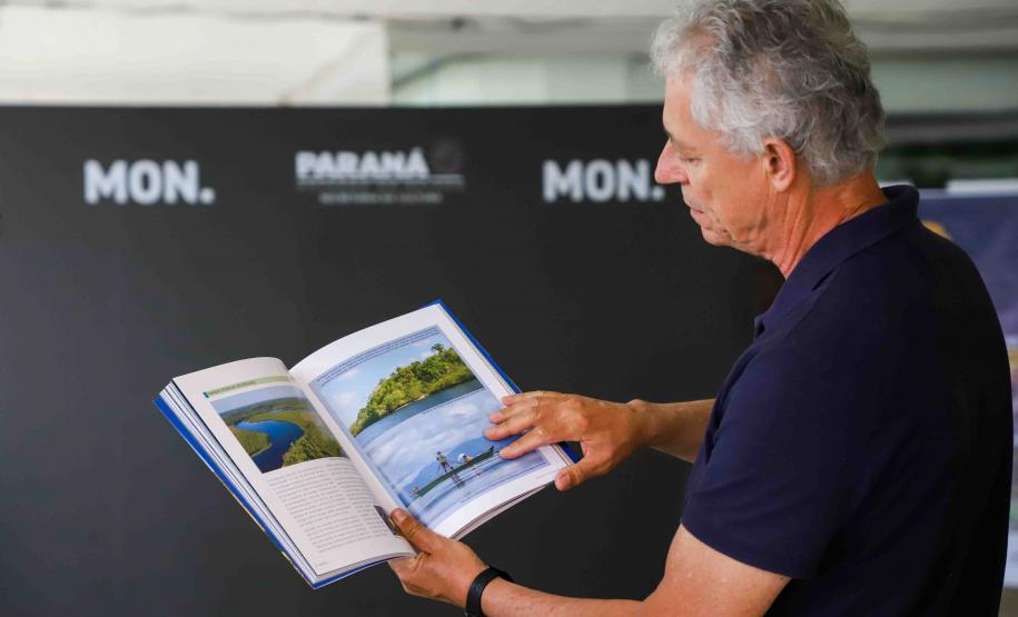 MON se transforma na casa da "muda 10 milhões" do programa Paraná Mais Verde