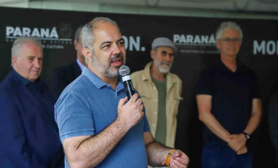 MON se transforma na casa da "muda 10 milhões" do programa Paraná Mais Verde