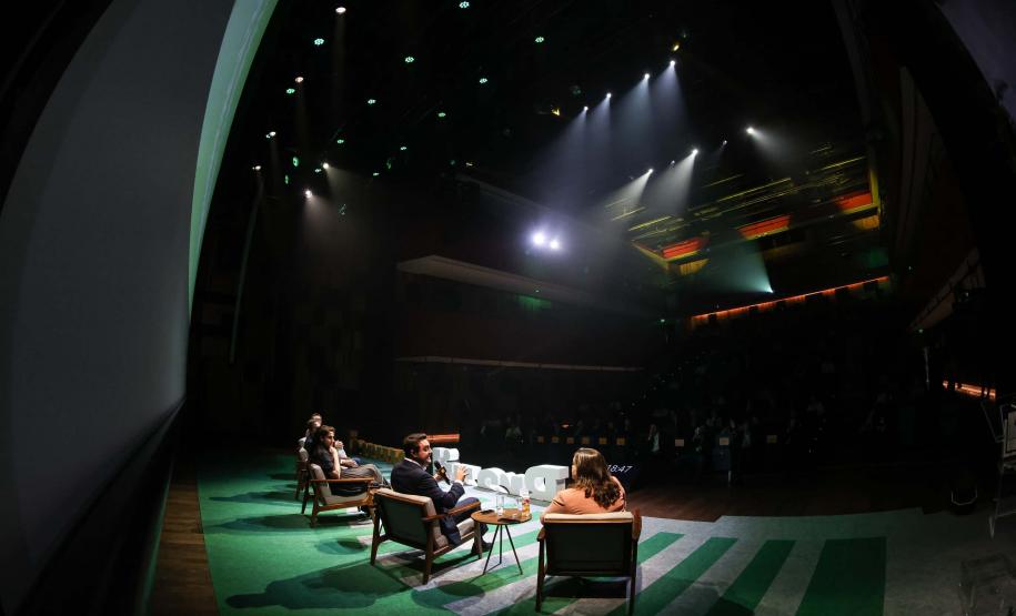 O governador Carlos Massa Ratinho Junior participou nesta terça-feira (5) do ESG Summit Brazil Journal, em São Paulo.