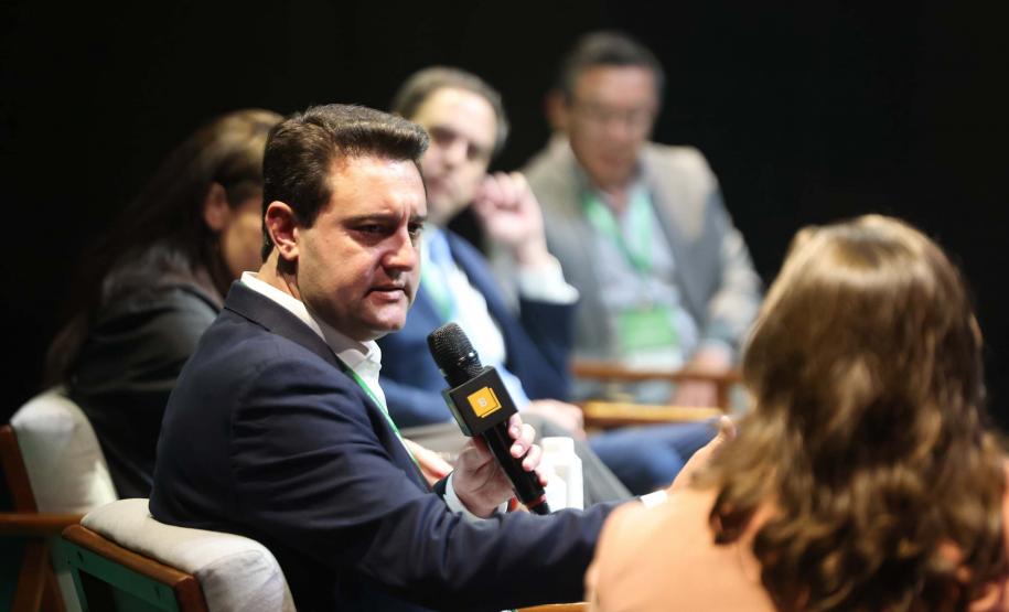 O governador Carlos Massa Ratinho Junior participou nesta terça-feira (5) do ESG Summit Brazil Journal, em São Paulo.