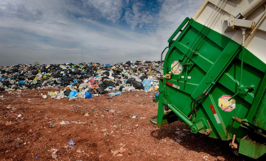 Projetos do Paraná dentro do PAC representam investimentos de R$ 21 milhões em ações para a reciclagem de resíduos sólidos.