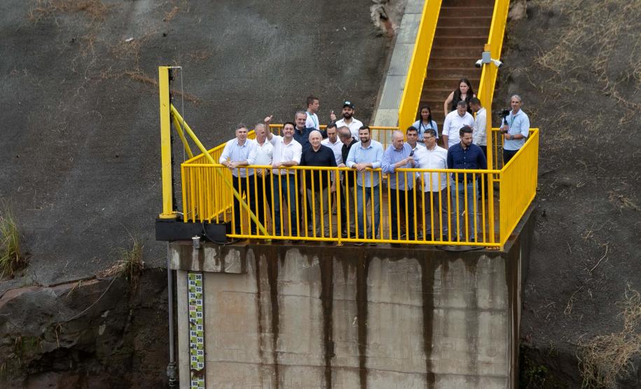 Francisco Beltrão, 13 de dezembro de 2024 - O governador Carlos Massa Ratinho Jr., inaugura obra de condenção de cheias e anuncia melhorias.