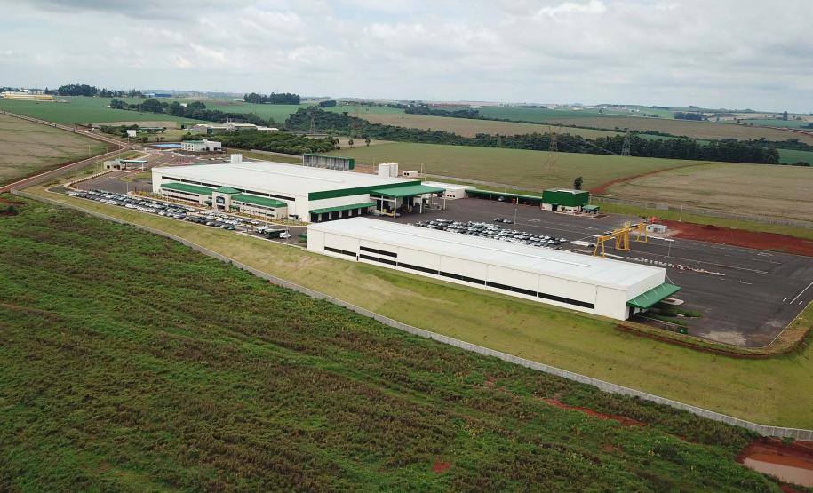 Entre os novos empreendimentos, destaca-se a primeira fábrica automatizada de prédios do Brasil, na unidade da empresa Ecoparque em Cascavel, no Oeste do Paraná – a licença para a obra foi emitida em fevereiro pelo IAT.