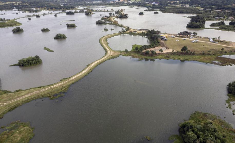 Implantação do projeto da Reserva Hídrica do Futuro de Curitiba no bairro Umbará. Curitiba, 17/05/2024.