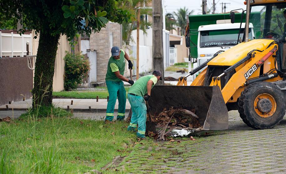 IAT reforçou o trabalho de coleta de resíduos sólidos nos sete municípios do Litoral do Paraná.