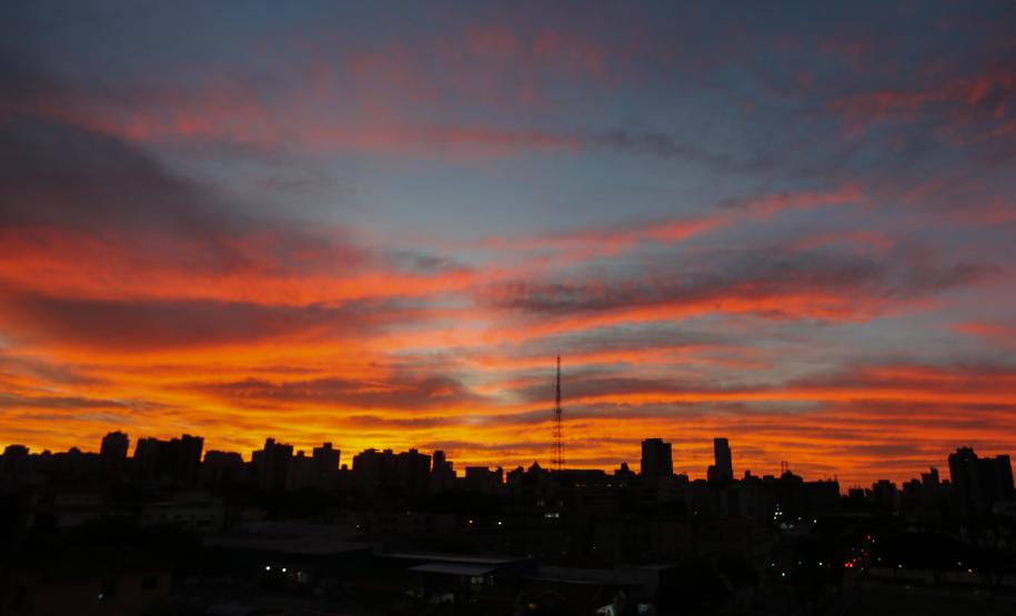 Seis municípios atingiram recorde de temperatura máxima de 2025 neste domingo