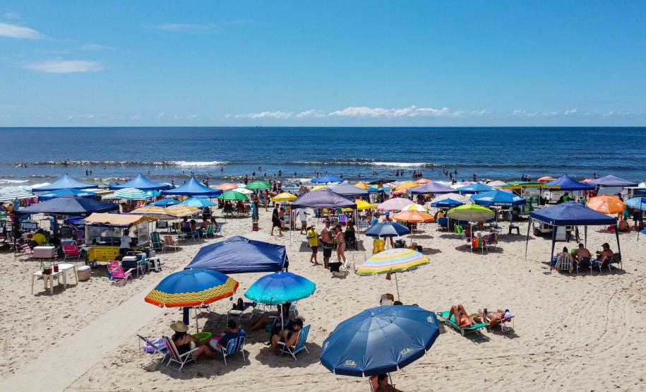 Janeiro quente: quase todo Paraná teve temperaturas dentro ou acima da média do mês