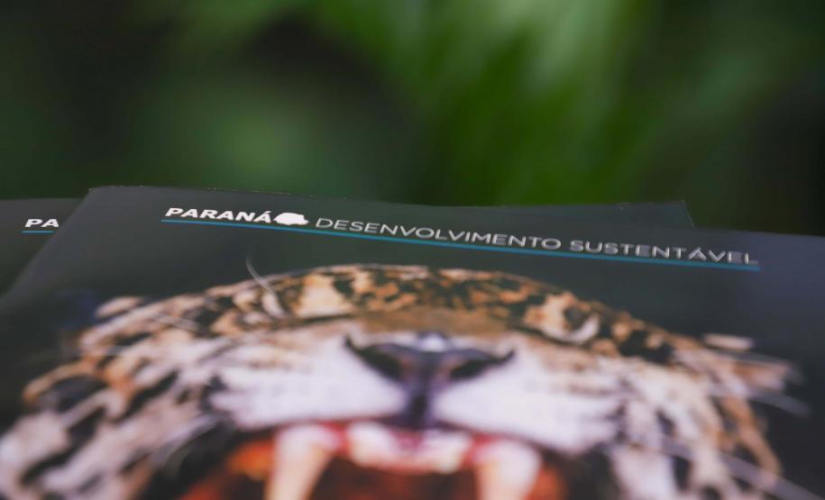 Estado distribui no Paraná Mais Cidades cartilhas de como tonar um município sustentável