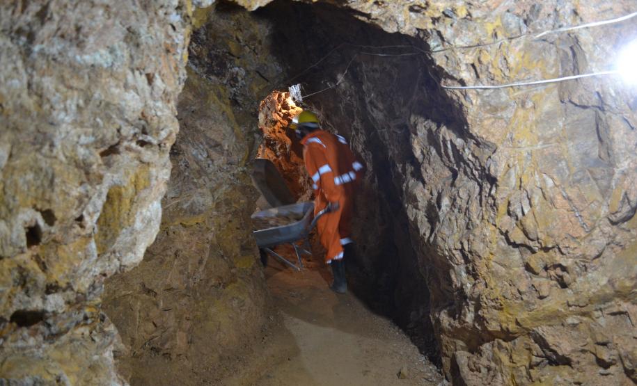 exploração minerios