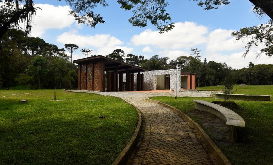 honey island and the monk