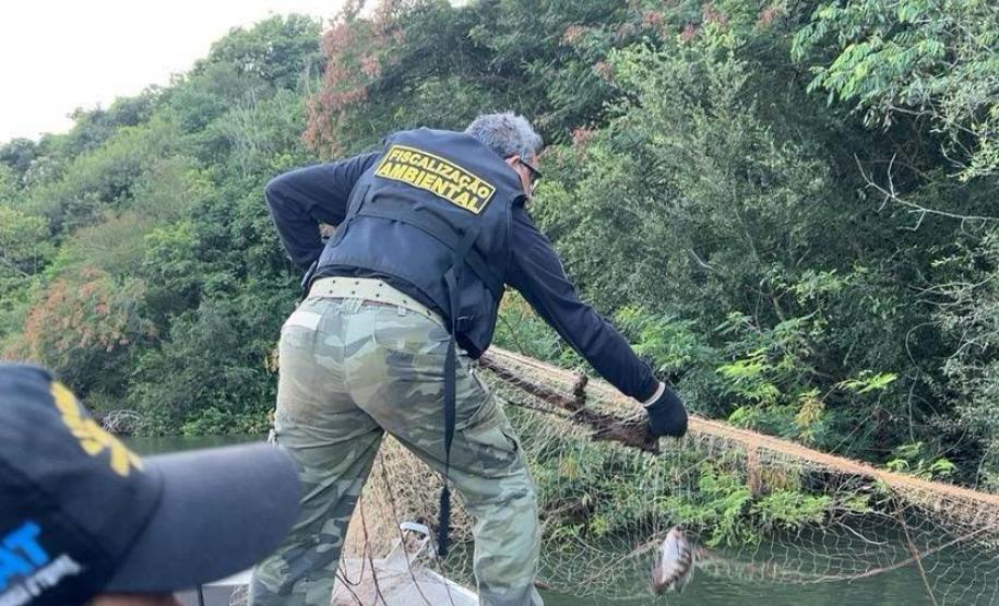 Operações comandadas pelo IAT durante o período de defeso da Piracema resultam em 44 quilos de peixes apreendidos e R$ 127 mil em multas.