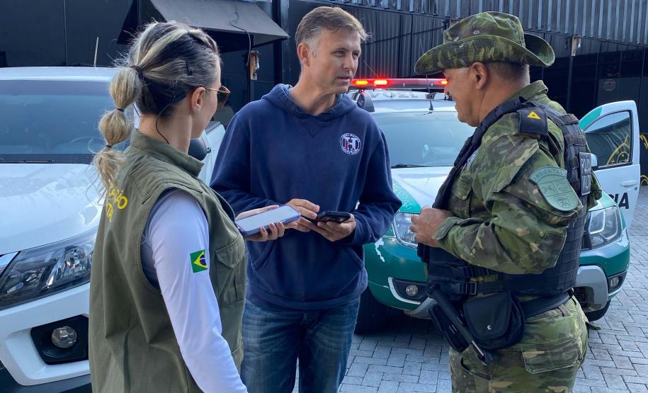 Fiscais do IAT notificaram quatro postos de combustíveis de Ponta Grossa por não apresentarem a Licença Ambiental de Operação.