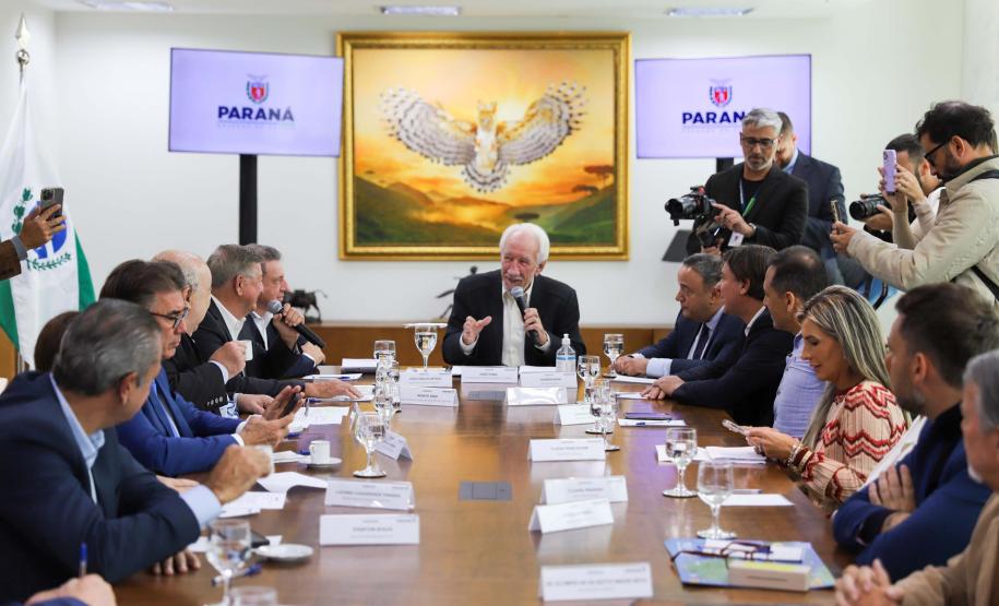 Novo marco regulatório da Ilha do Mel avança com instituição de comitê gestor