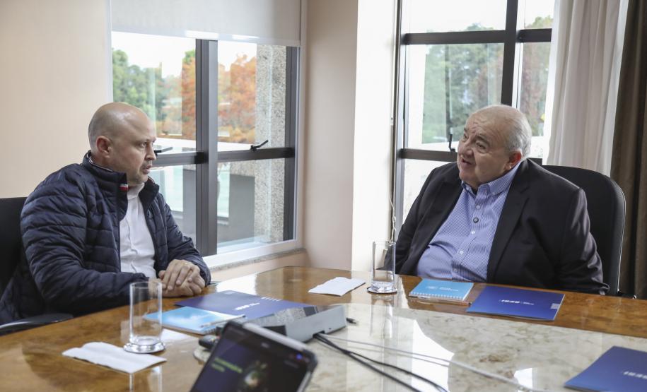 Estado e Fiep discutem parceria para descarbornização da indústria paranaense