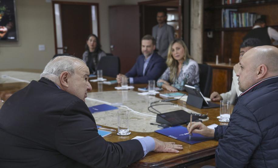 Estado e Fiep discutem parceria para descarbornização da indústria paranaense