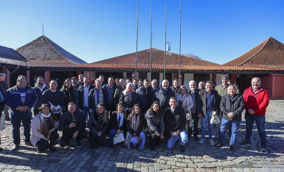 Encontro promovido pelo Estado enfatiza benefícios da arborização urbana planejada