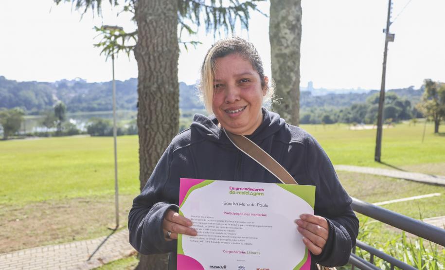 Estado qualifica mulheres trabalhadoras na reciclagem para atuação empreendedora