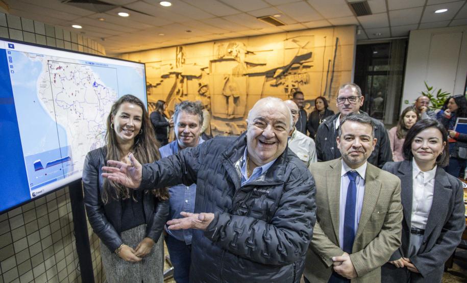 Greca participa de reunião do Conselho do Simepar e destaca excelência técnica do órgão