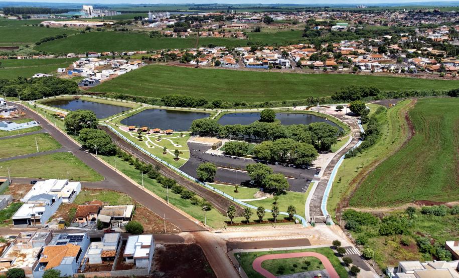 Em quase seis anos, o Paraná ganhou 42 parques urbanos e mais de 1,4 milhão de metros quadrados de área regenerada