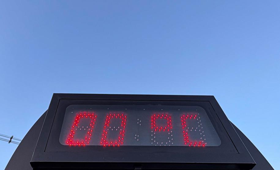 Menor temperatura do ano e 15 estações com números negativos: terça-feira tem recordes de frio