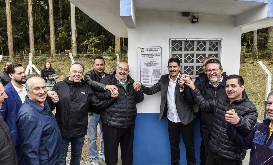 112 famílias rurais de Agudos do Sul ganham sistema de água tratada