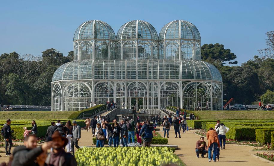 Agosto terá pouca chuva e muita amplitude térmica no Paraná, prevê Simepar
