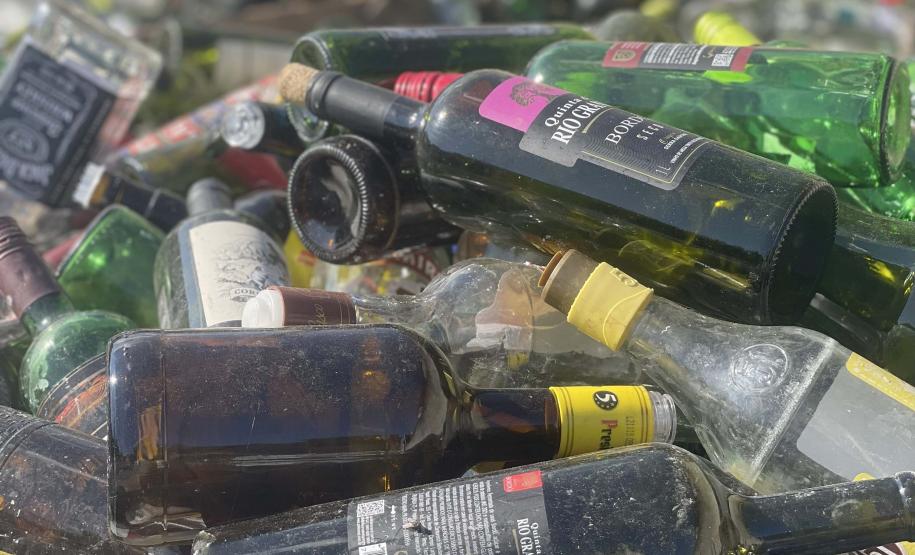 Com índice de 56,8%, Paraná é o estado que mais recicla embalagens de vidro