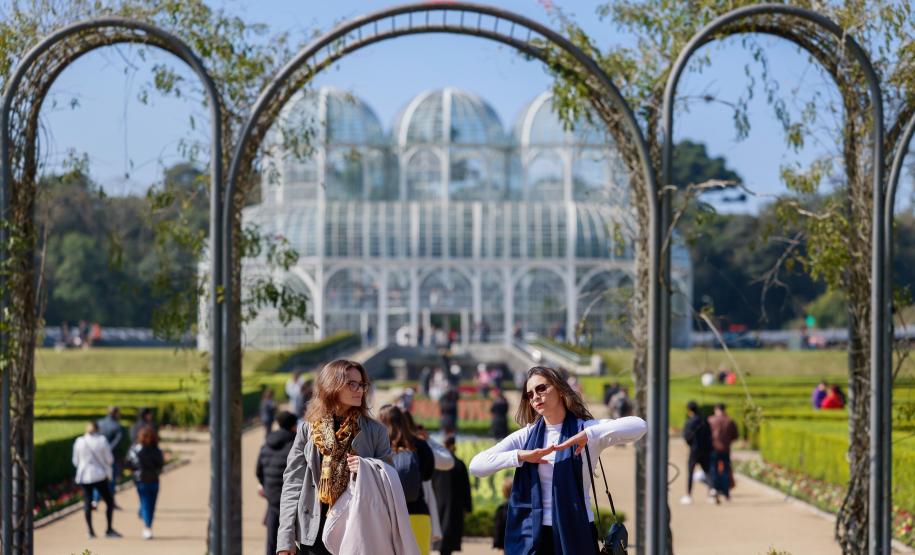 Fim de semana será de tempo estável e frio ameno no Paraná, aponta Simepar