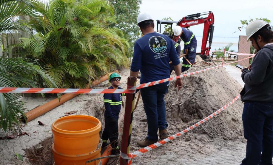obras do sistema de coleta e tratamento de esgoto têm início na Ilha do Mel
