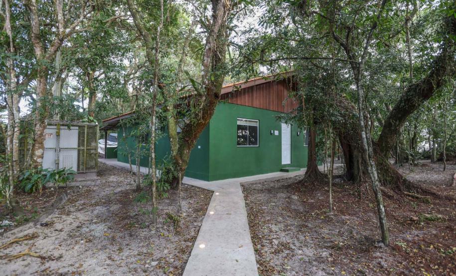 Saneamento, receptivo, praças e passarelas: obras na Ilha do Mel alcançam R$ 33,5 milhões