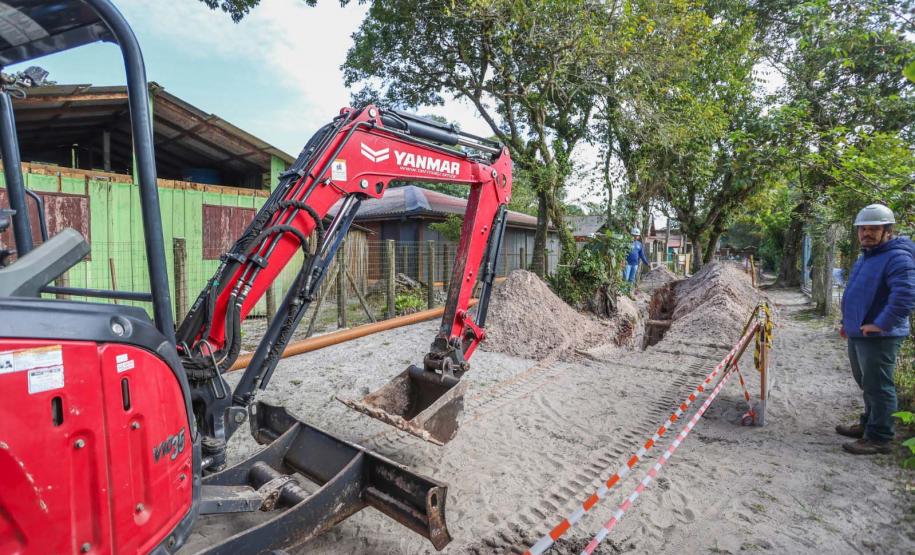Saneamento, receptivo, praças e passarelas: obras na Ilha do Mel alcançam R$ 33,5 milhões