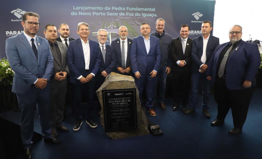 Com capacidade para 2 mil caminhões/dia, novo Porto Seco de Foz do Iguaçu será o maior da América Latina