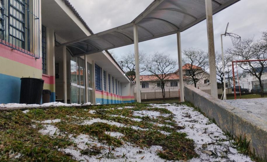 Tempestades com raios e granizo se afastam do Paraná nesta quarta, prevê Simepar