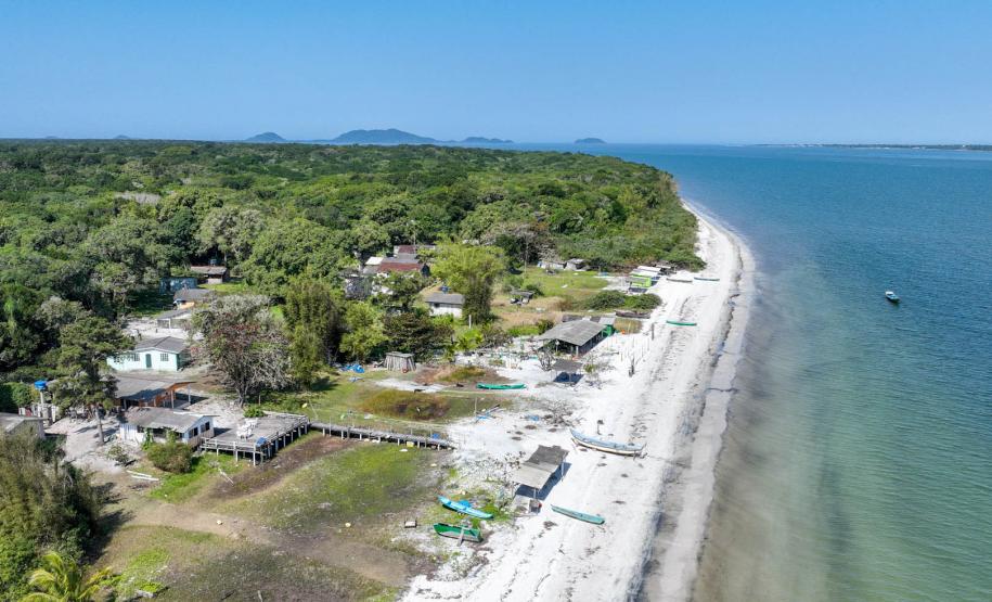 Estado investe R$ 20 milhões em energia solar para Ilha do Mel, Superagui e outros locais do Litoral