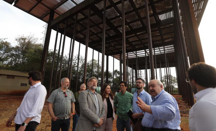 Avançam os serviços para revitalização do Jardim Botânico de Londrina