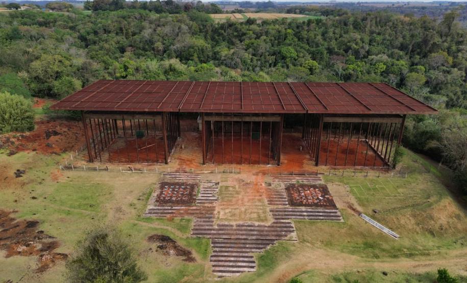 Avançam os serviços para revitalização do Jardim Botânico de Londrina
