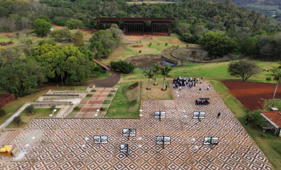 Avançam os serviços para revitalização do Jardim Botânico de Londrina