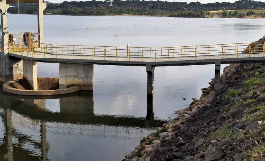 Plataforma do Simepar para monitoramento de reservatórios e mananciais ganha IA