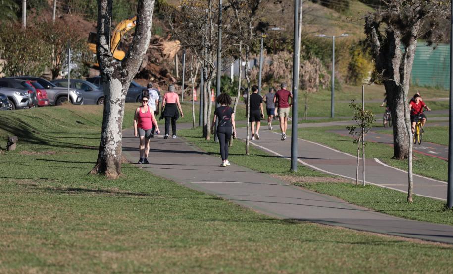 Sol volta ao Paraná e temperaturas ficam perto dos 30ºC até o fim de semana