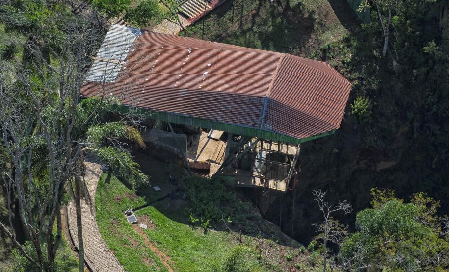 Em ritmo acelerado, obras do Elevador Panorâmico de Vila Velha alcançam 22%