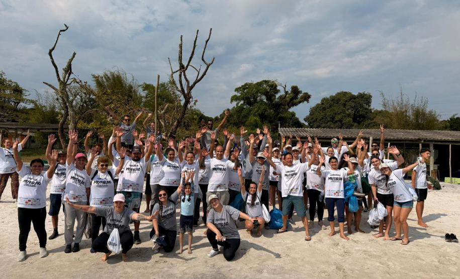 Para garantir a segurança dos quase 1,6 mil voluntários que ajudam na conservação ambiental do Paraná, o Instituto Água e Terra disponibiliza desde 2020 um seguro de vida para todas as pessoas cadastradas nas diferentes frentes de atuação