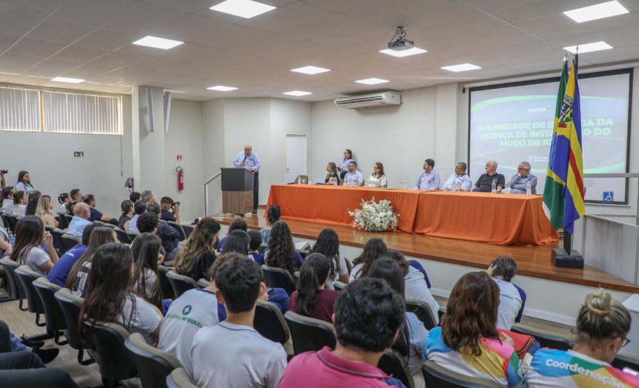Estado entrega licença ambiental do Parque Temático Sete Quedas, em Guaíra