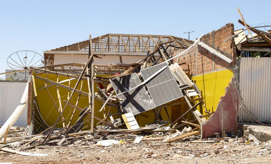 IAT define pontos para destinação dos resíduos gerados pelo tornado em Rio Bonito do Iguaçu