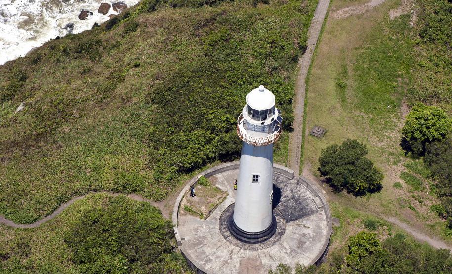 IAT proíbe entrada de materiais de construção na Ilha do Mel até o fim da temporada de verão