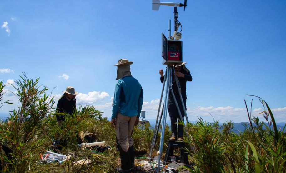 Nova estação meteorológica do Pico Marumbi