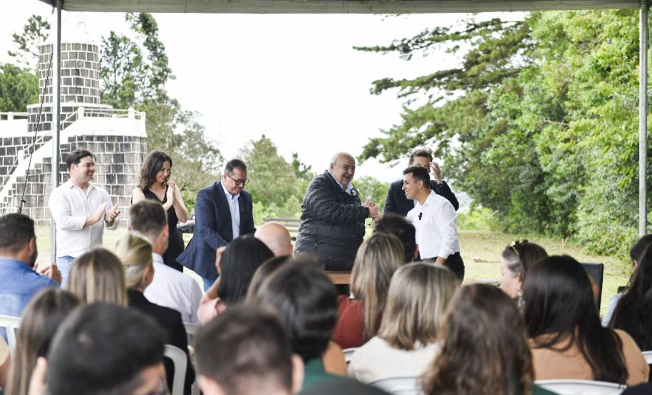 Estado firma convênios para ampliar áreas de preservação e fortalecer o turismo na Lapa