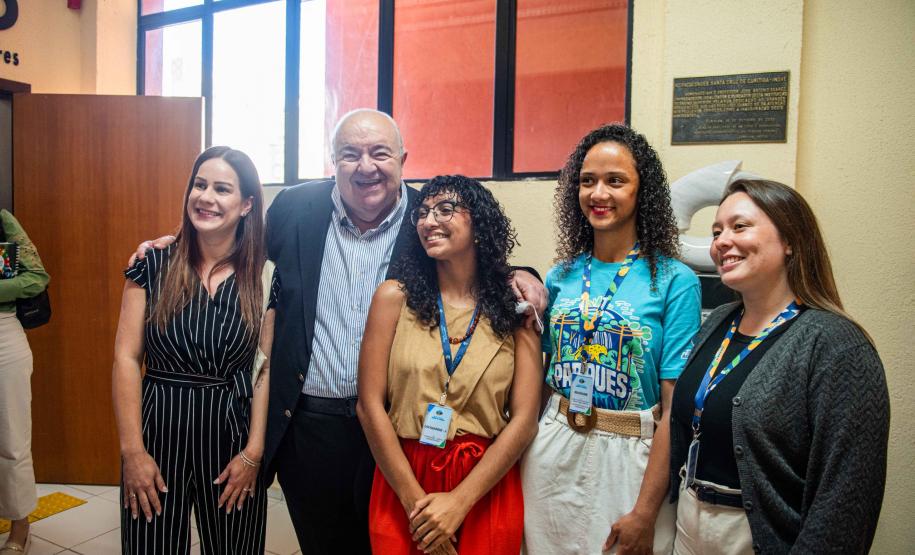 Instituto Água e Terra entregou nesta quinta-feira dez Planos de Manejo para as Unidades de Conservação (UCs). Nesta sexta-feira (12) será feito o repasse de 19 caminhonetes Ford Ranger