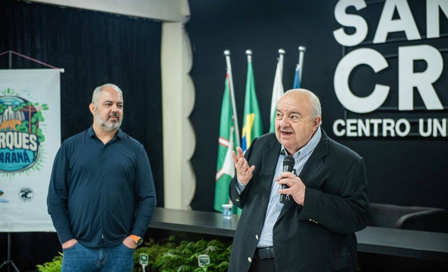 Instituto Água e Terra entregou nesta quinta-feira dez Planos de Manejo para as Unidades de Conservação (UCs). Nesta sexta-feira (12) será feito o repasse de 19 caminhonetes Ford Ranger