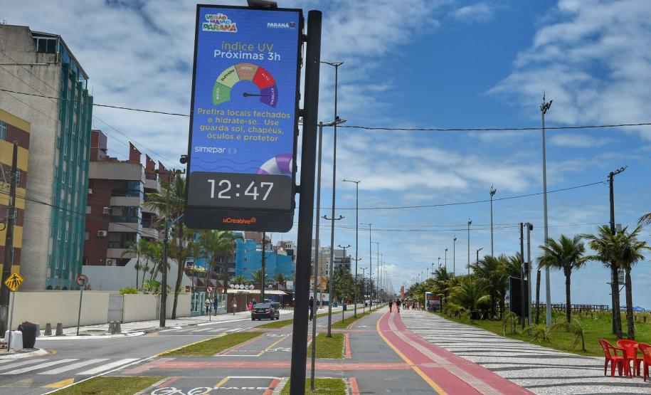 Painéis do Simepar trazem previsão do tempo atualizada para a população no Litoral